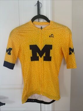 NWT University of Michigan Women’s Cycling Team Jersey